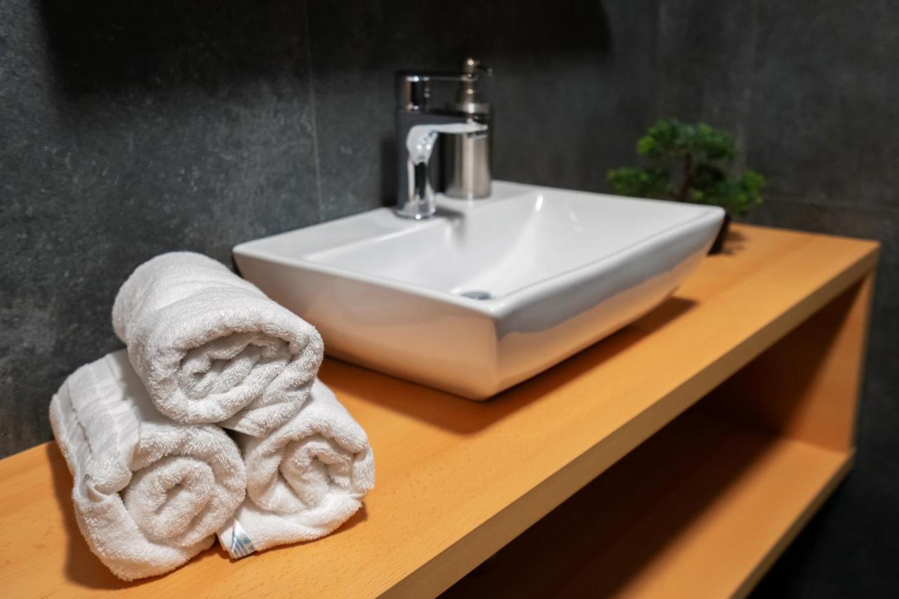 Pjagodic Apartments & Wellness ツェルクニェ・ナ・ゴレニスケム エクステリア 写真
